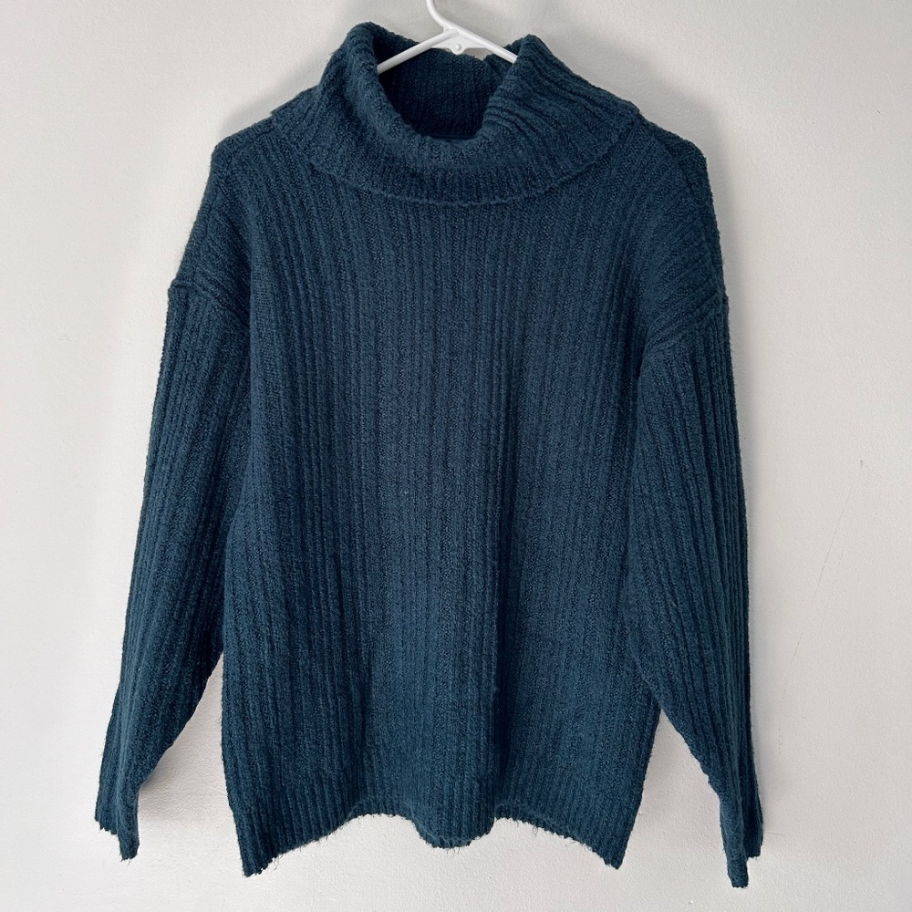 🍒Cable Knit Turtleneck Open Back Slouchy Sweater